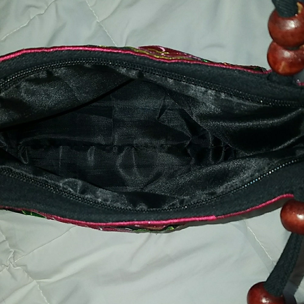 Purse New - Picture 2 of 4